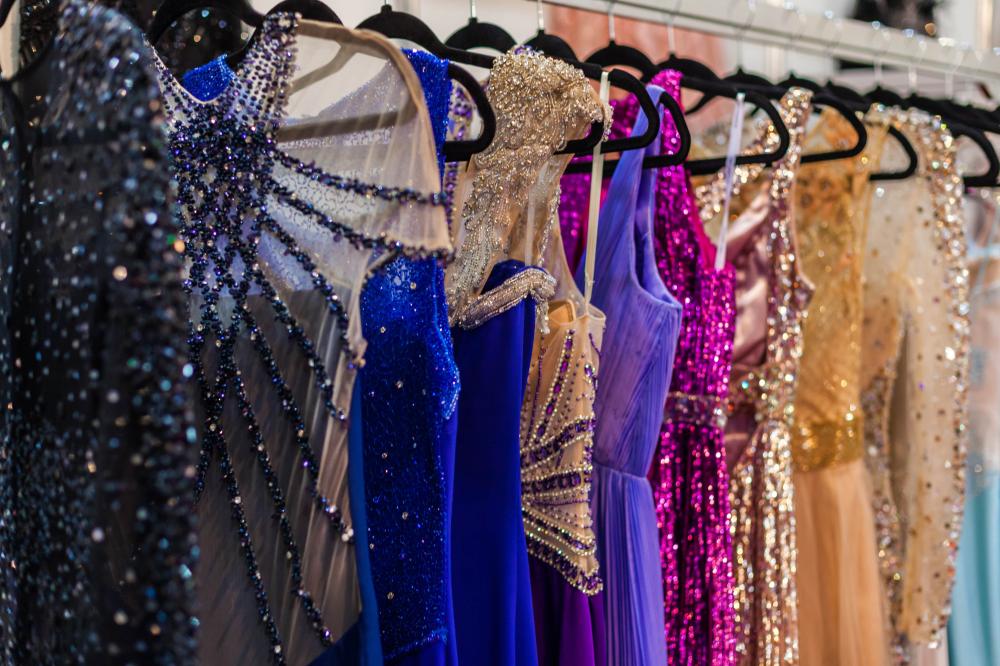 robe de soirée près de Corny-sur-Moselle